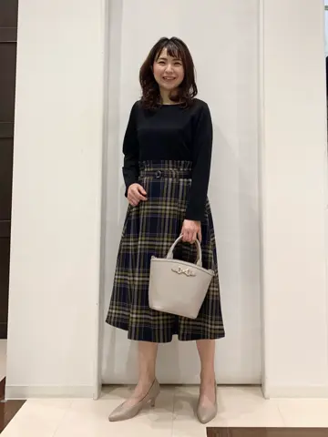 ANY SIS 横田 コーディネート画像