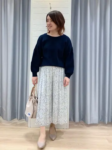 ANY SIS 丸岡 コーディネート画像