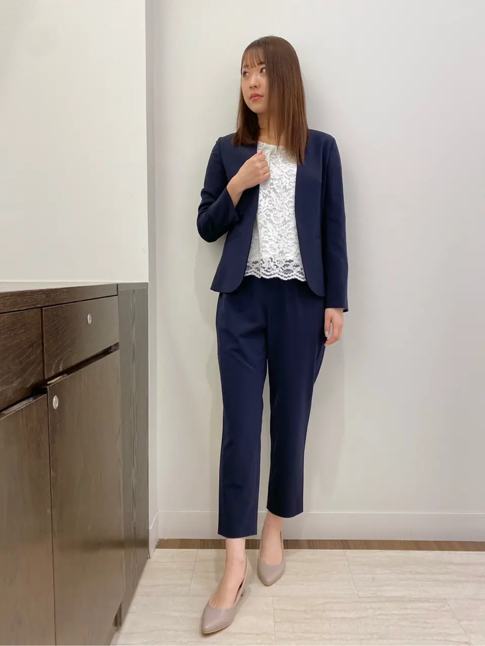 ANY SIS スタッフ コーディネート画像