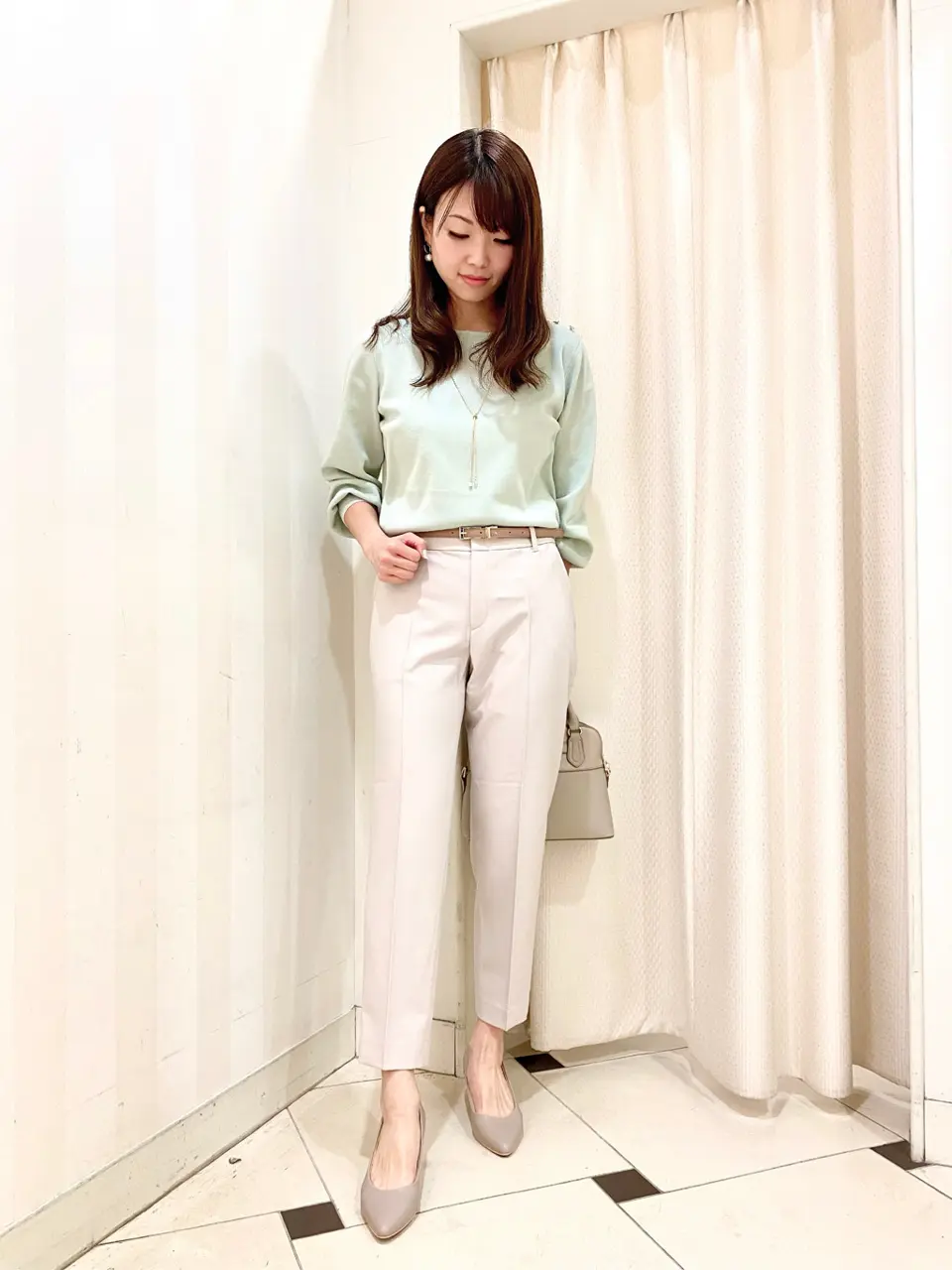 ANY SIS 金井 コーディネート画像