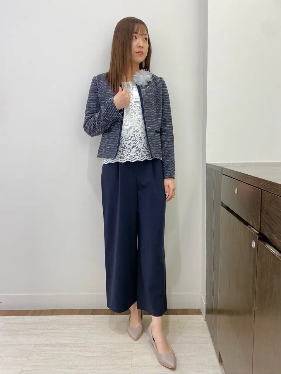 ANY SIS スタッフ コーディネート画像