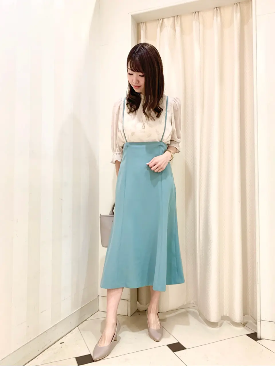 ANY SIS 金井 コーディネート画像