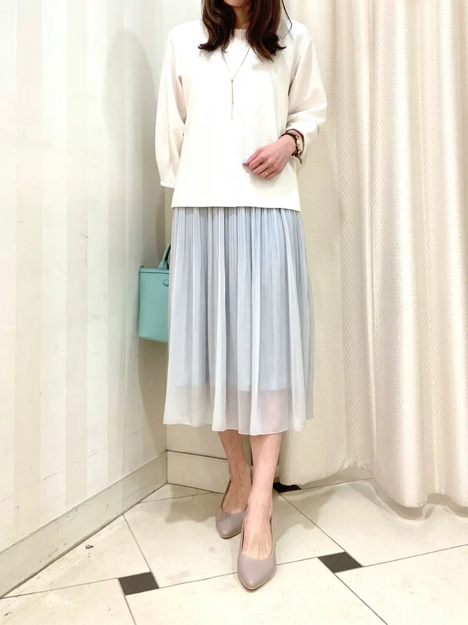 ANY SIS 金井 コーディネート画像