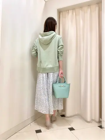 ANY SIS 金井 コーディネート画像