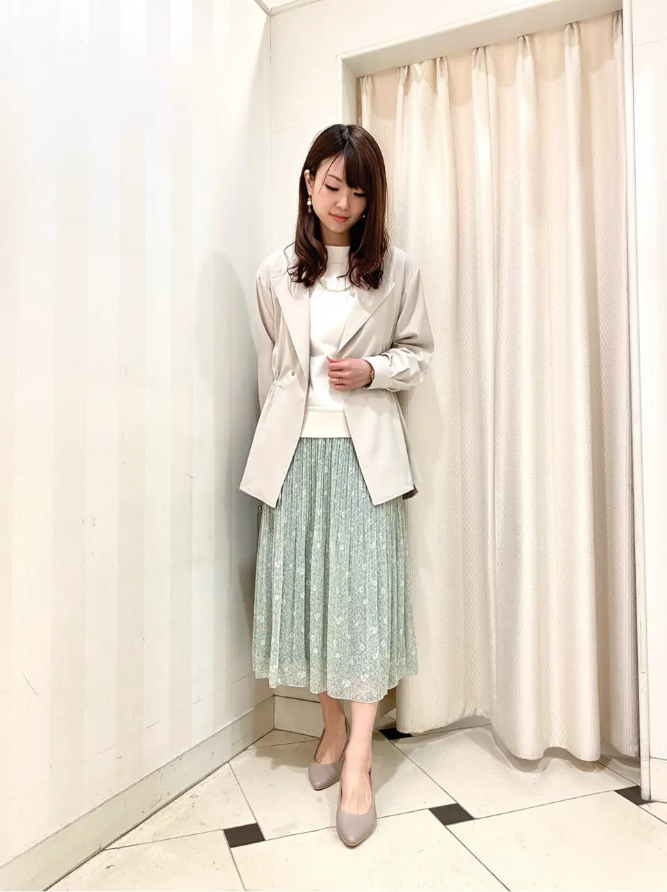 ANY SIS 金井 コーディネート画像