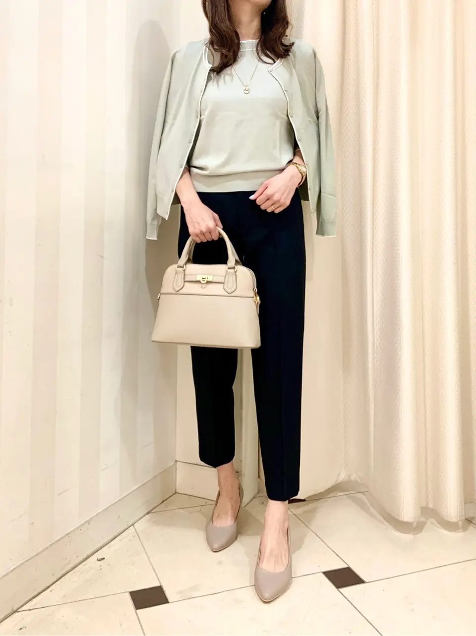 ANY SIS 金井 コーディネート画像