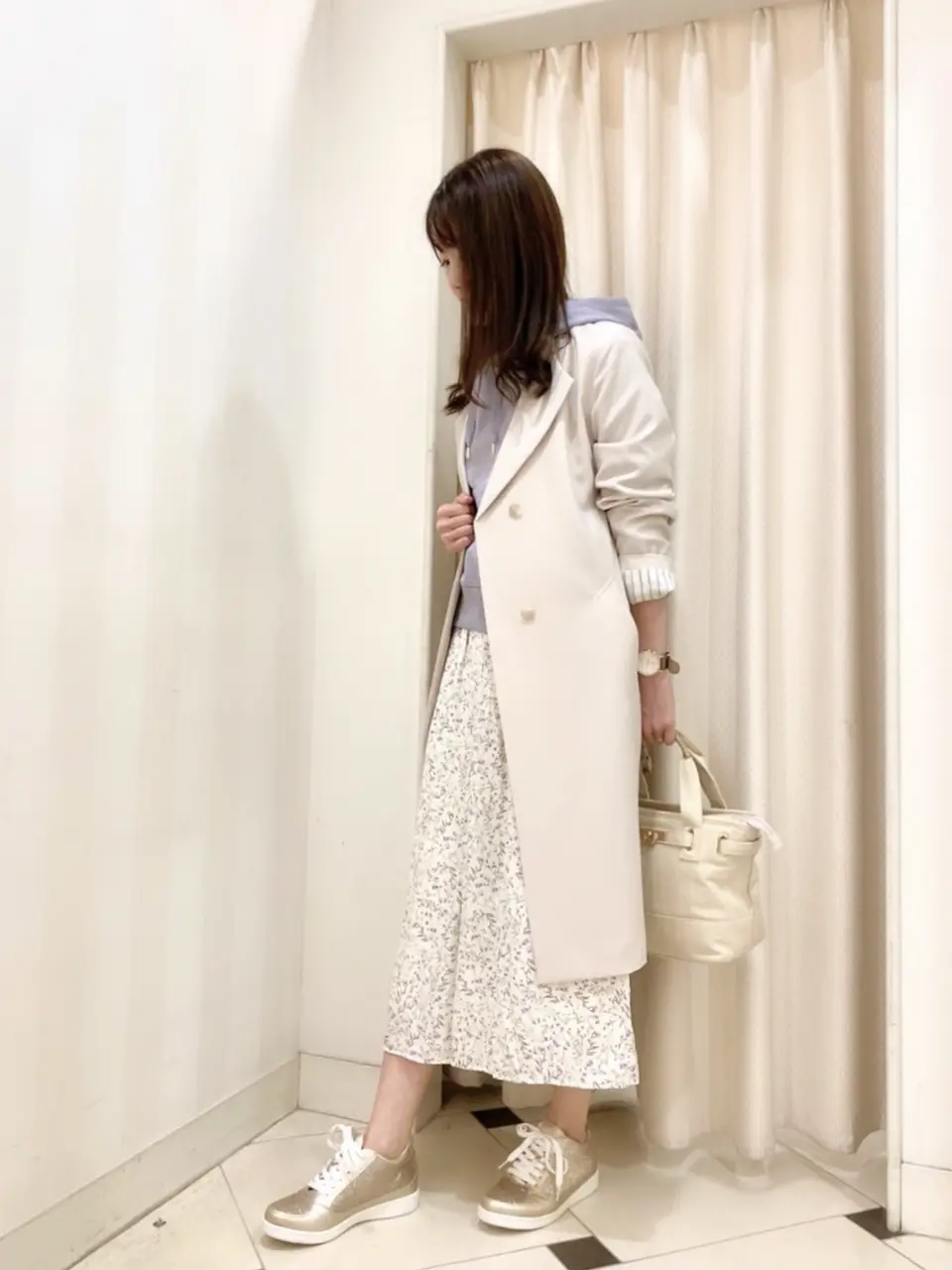 ANY SIS 金井 コーディネート画像