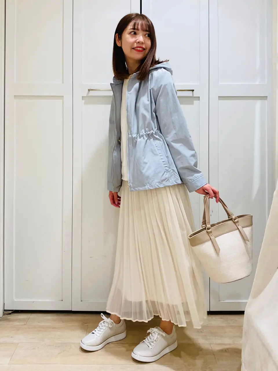 ANY SIS スタッフ コーディネート画像