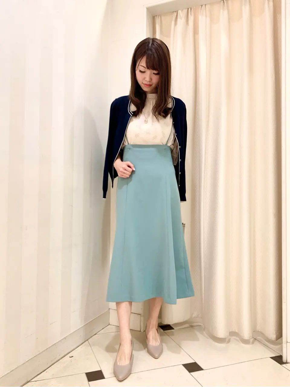 ANY SIS 金井 コーディネート画像