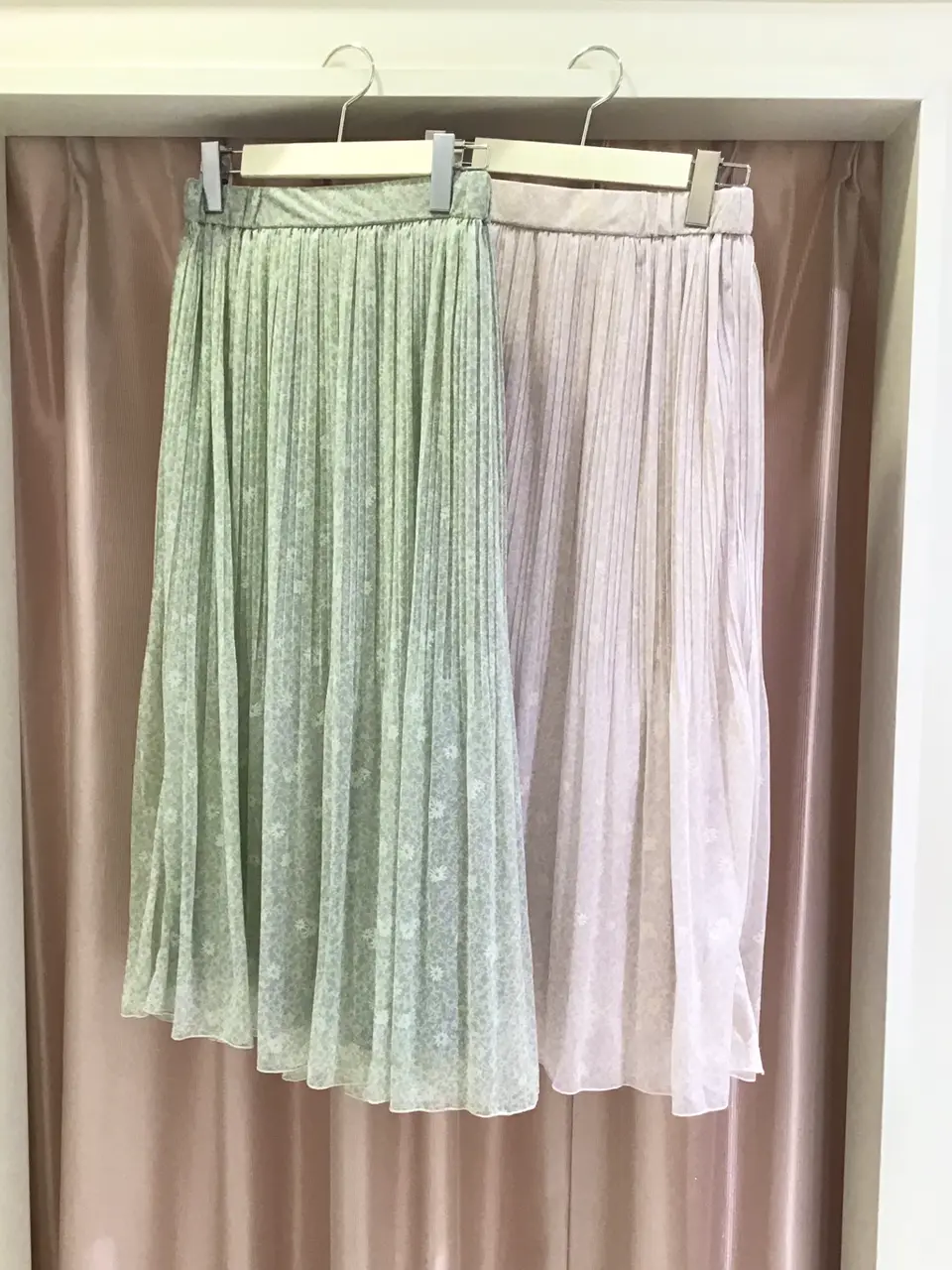 ANY SIS mami コーディネート画像