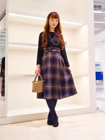 ANY SIS 福本 加奈 コーディネート画像