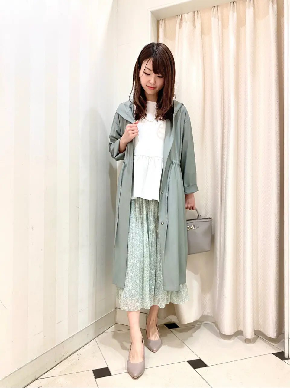 ANY SIS 金井 コーディネート画像