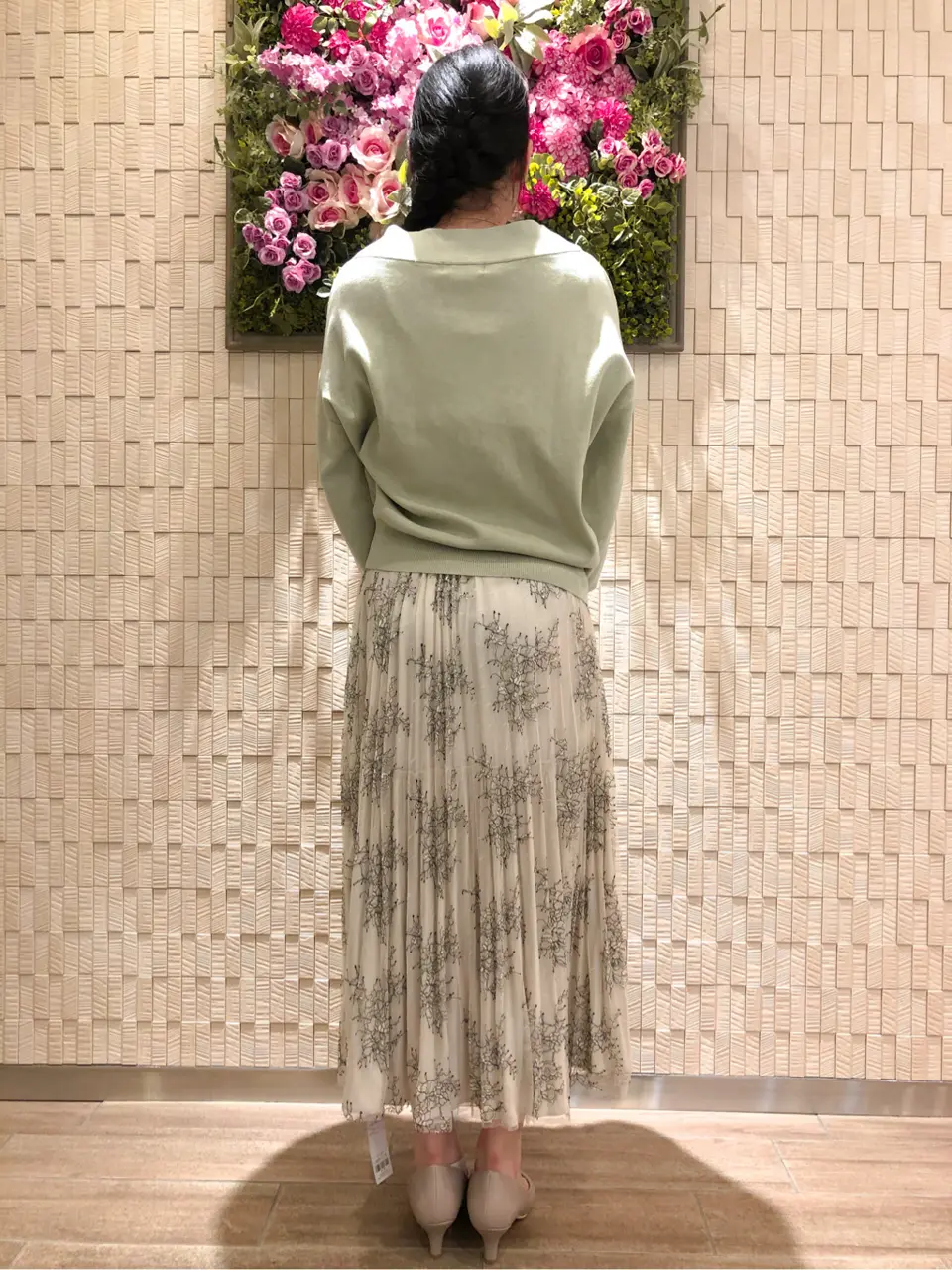 ANY SIS スタッフ コーディネート画像