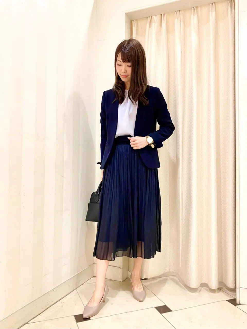 ANY SIS 金井 コーディネート画像