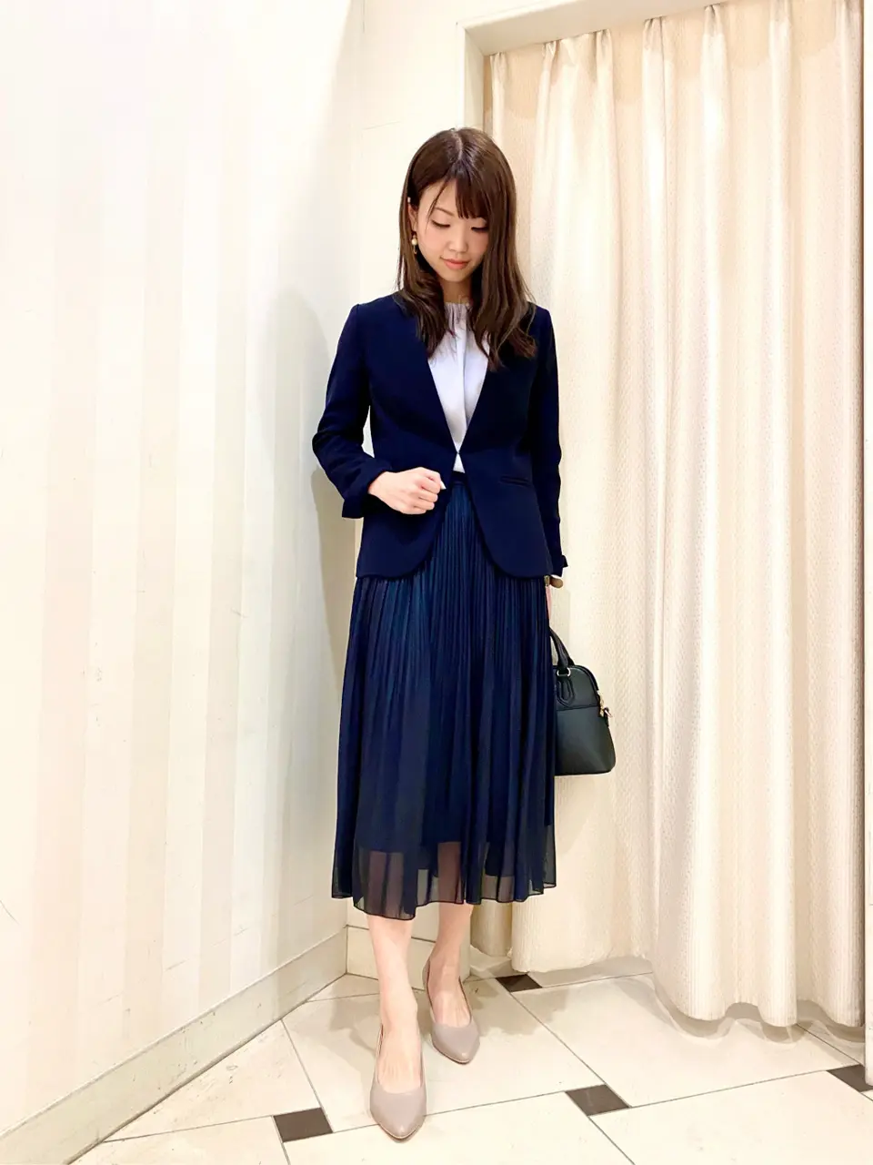 ANY SIS 金井 コーディネート画像