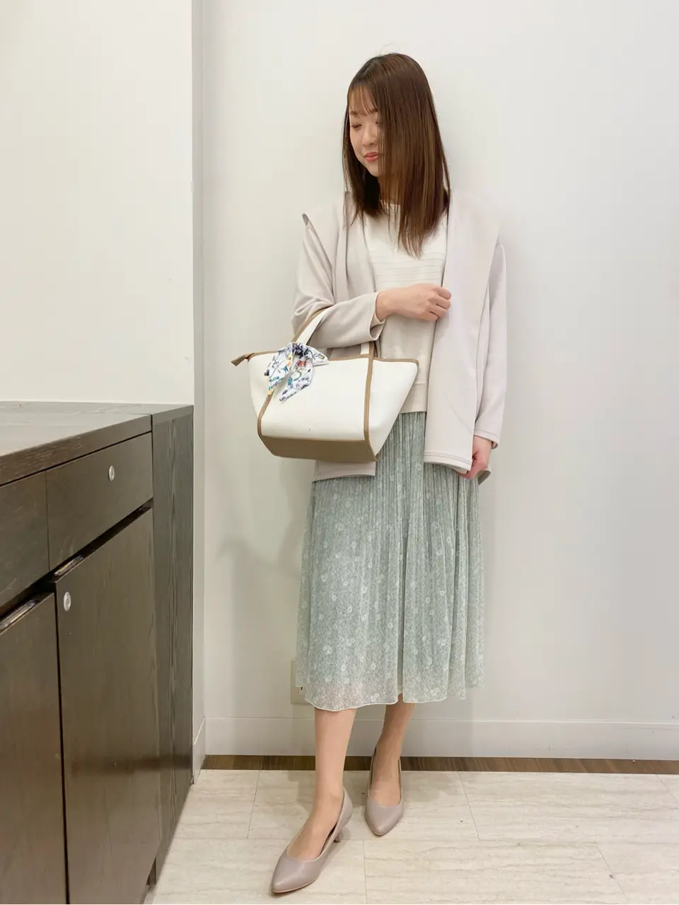 ANY SIS スタッフ コーディネート画像