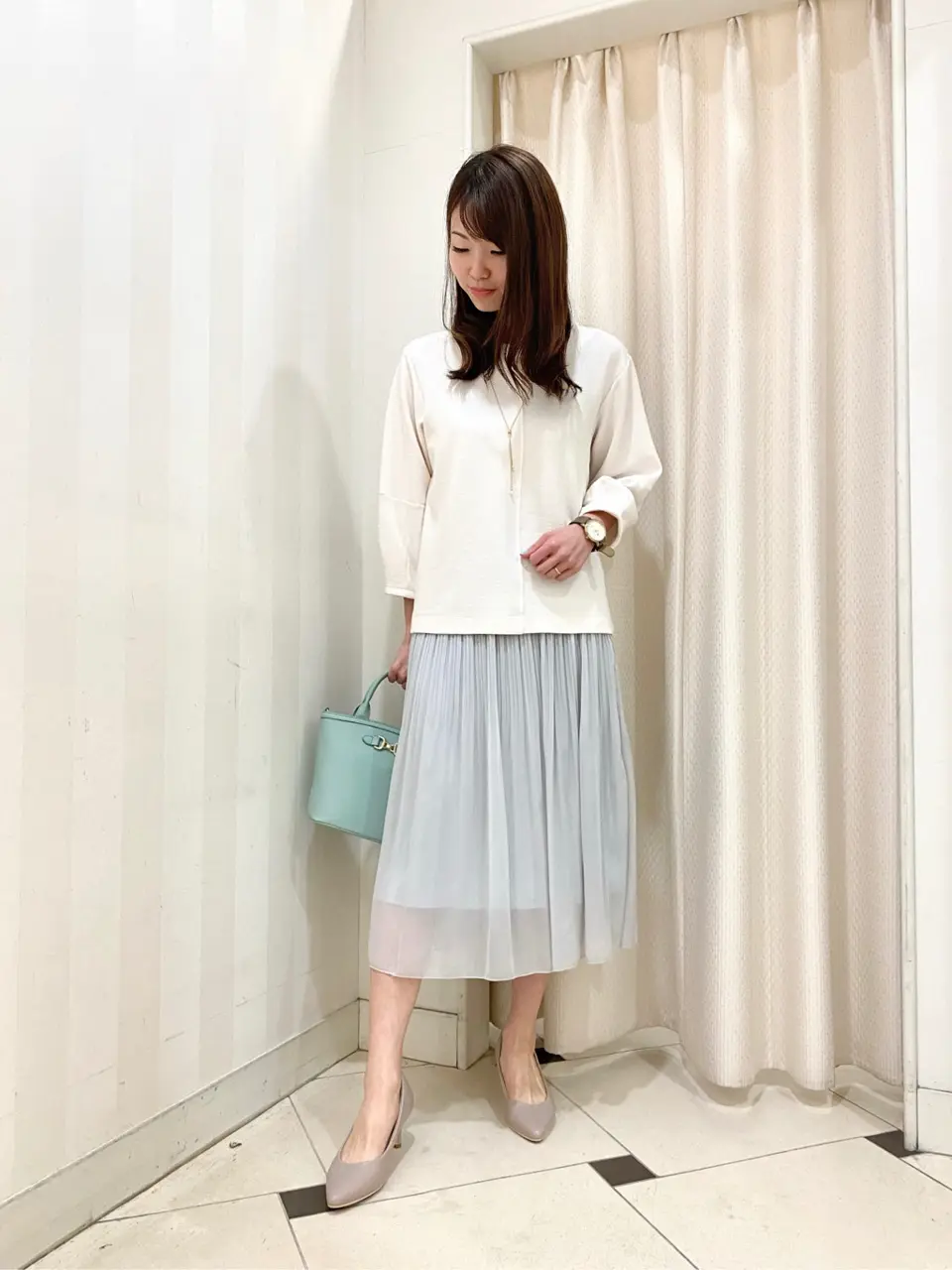 ANY SIS 金井 コーディネート画像