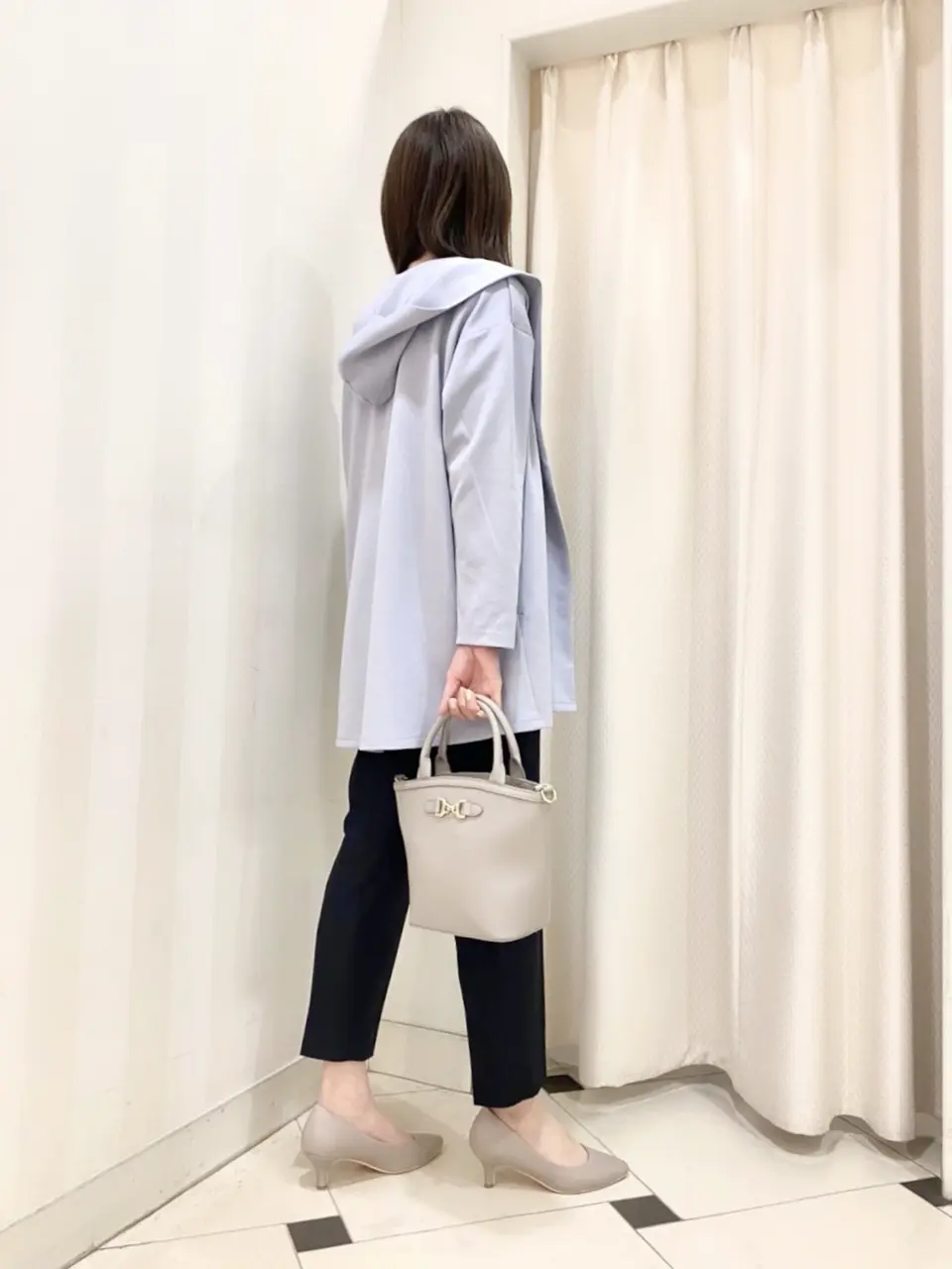 ANY SIS 金井 コーディネート画像