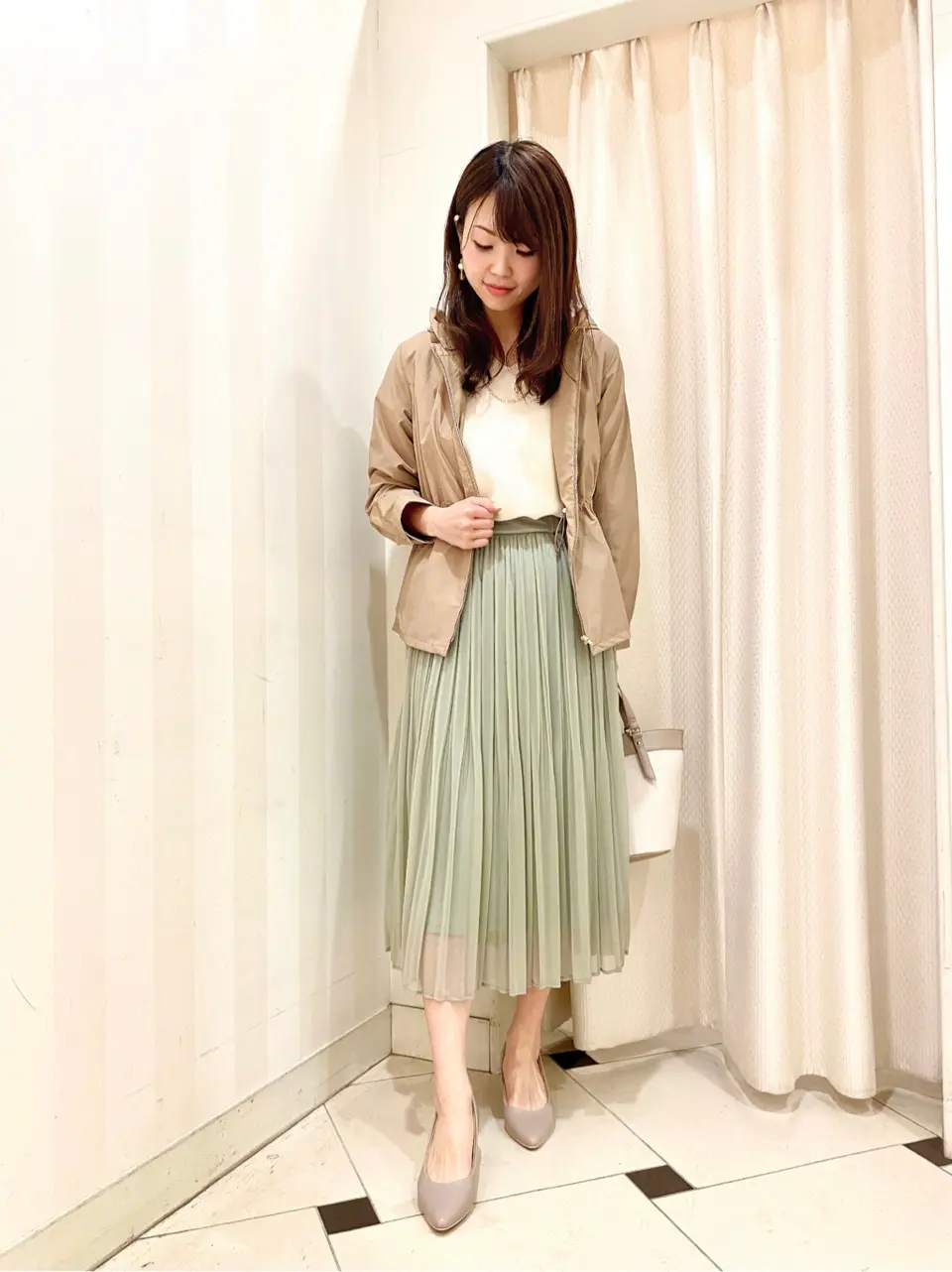 ANY SIS 金井 コーディネート画像