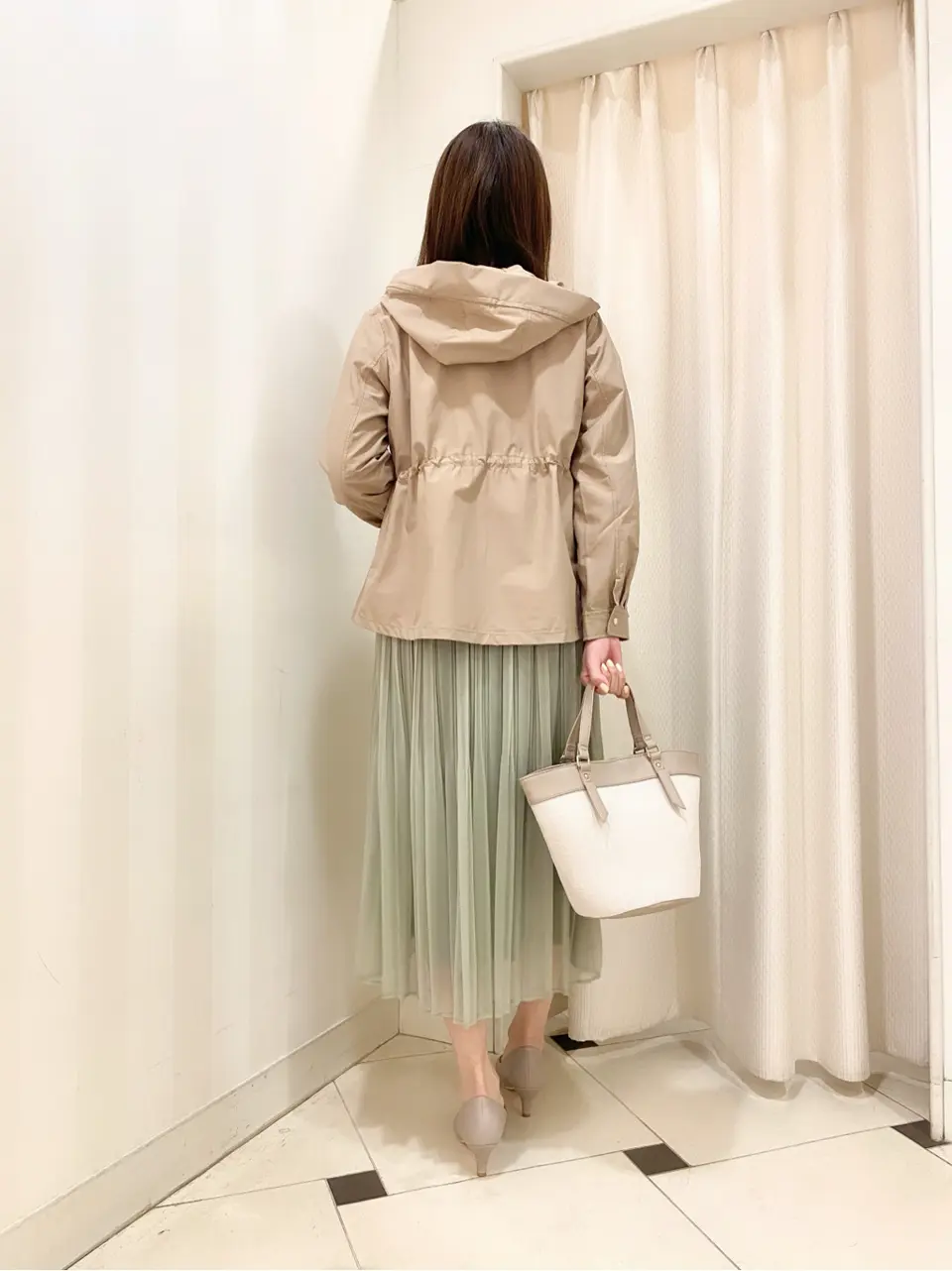 ANY SIS 金井 コーディネート画像