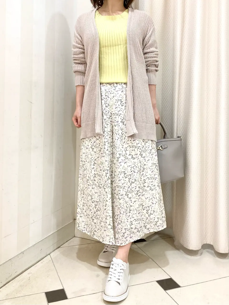 ANY SIS 横尾 コーディネート画像