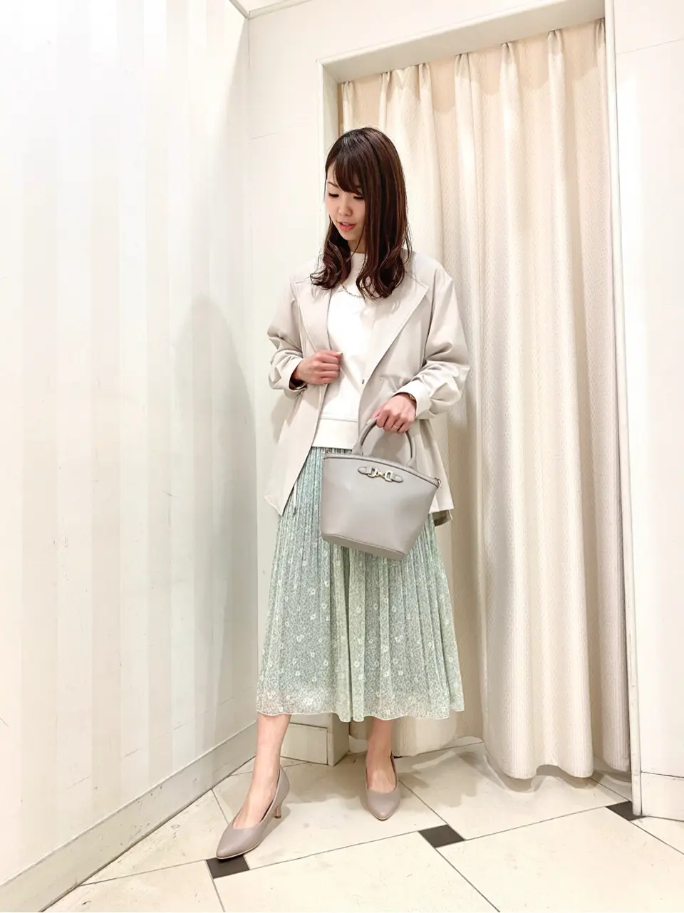 ANY SIS 金井 コーディネート画像