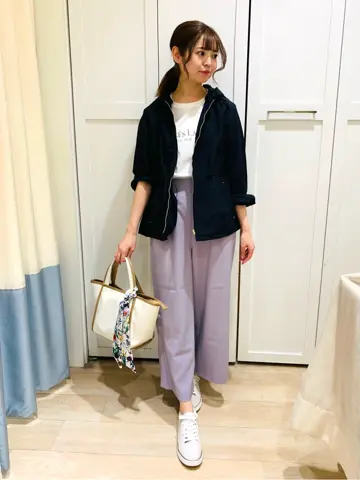 ANY SIS スタッフ コーディネート画像