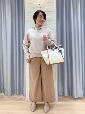 ANY SIS 丸岡 コーディネート画像