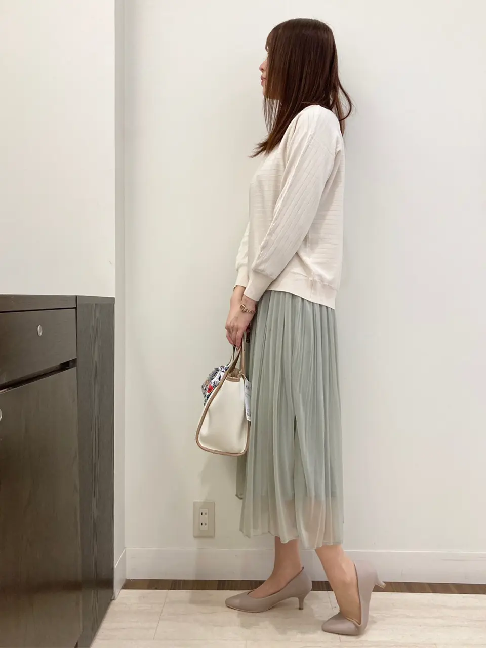 ANY SIS スタッフ コーディネート画像