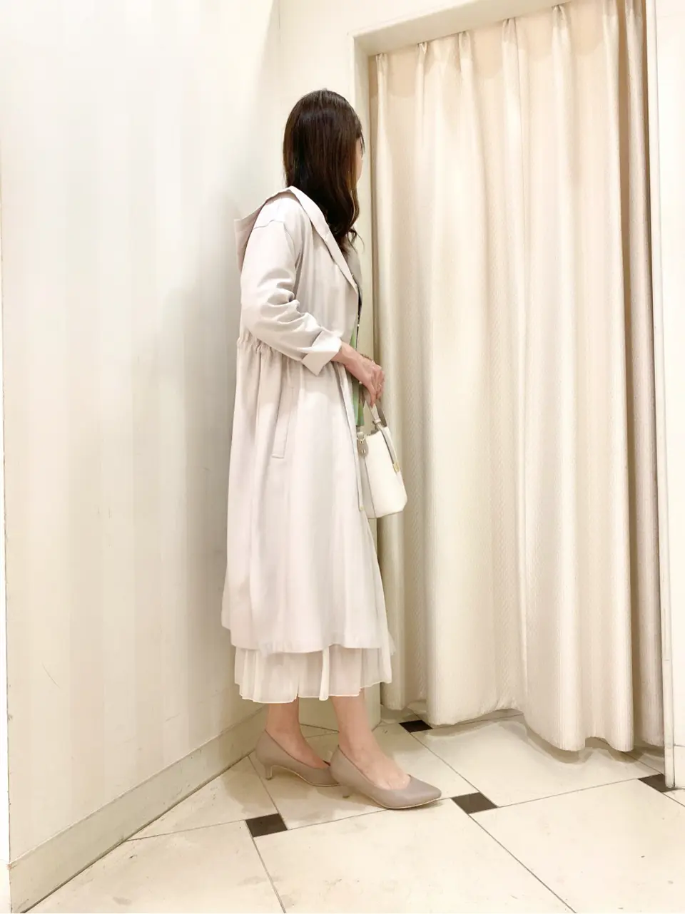 ANY SIS 金井 コーディネート画像