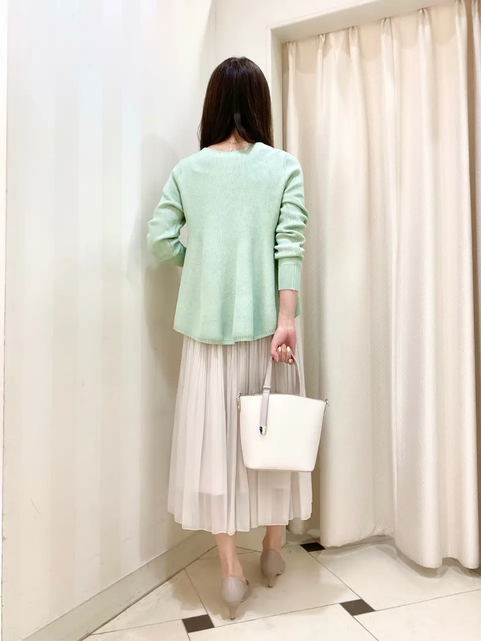 ANY SIS 金井 コーディネート画像