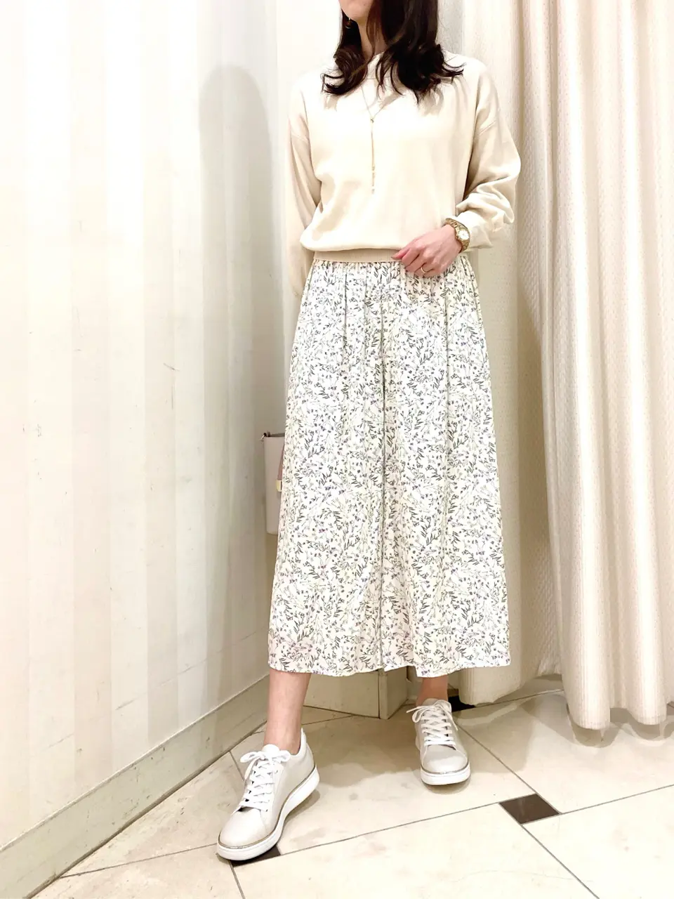 ANY SIS 金井 コーディネート画像