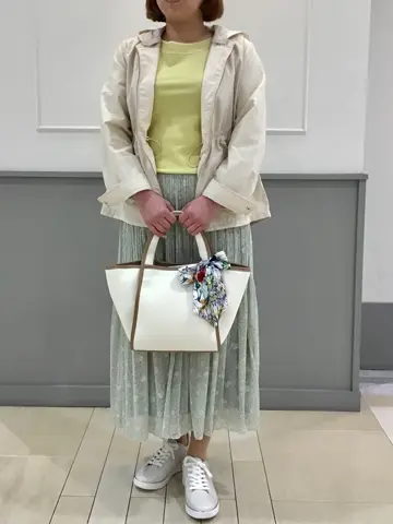 ANY SIS 堀部 コーディネート画像