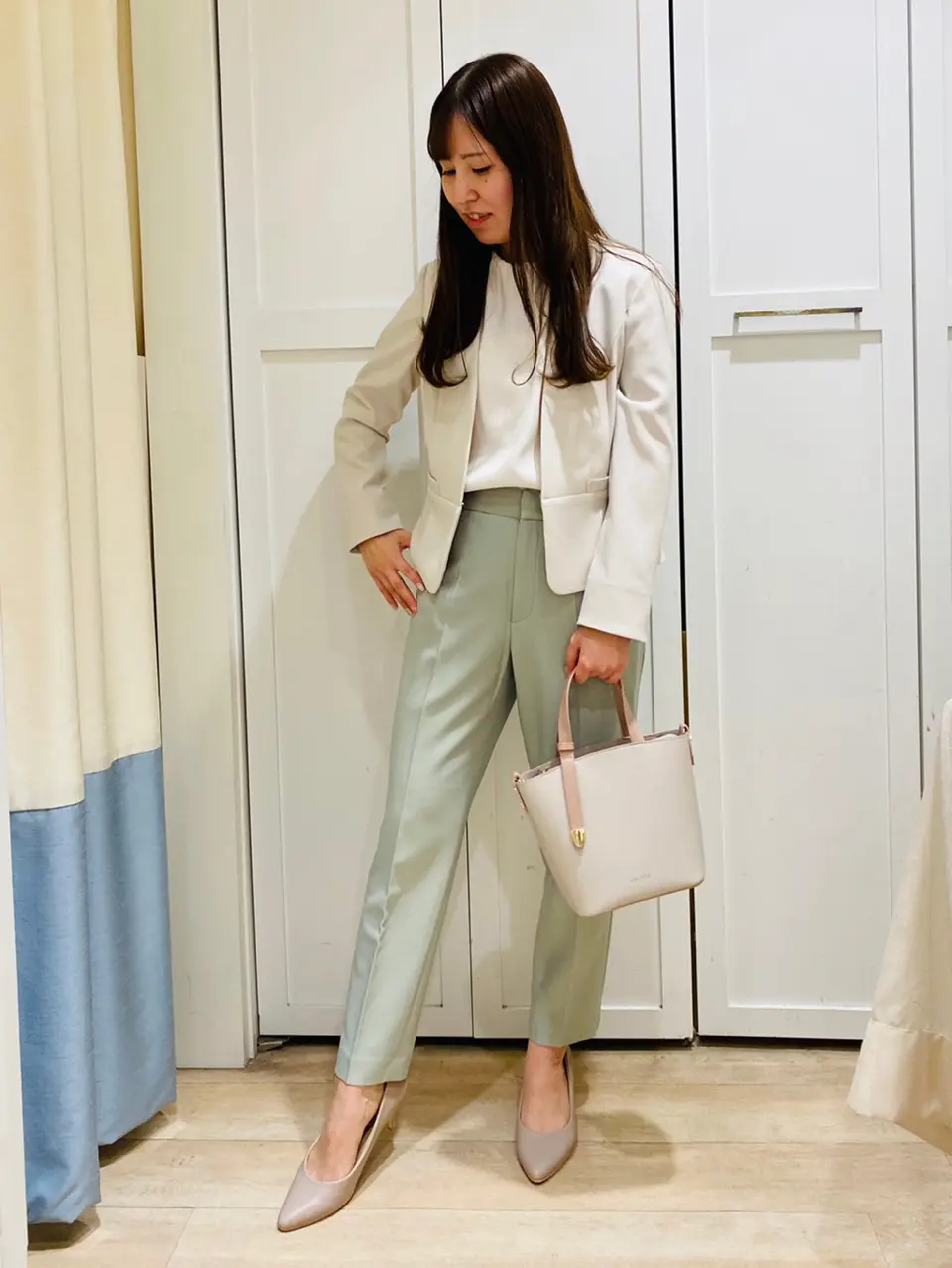 ANY SIS スタッフ コーディネート画像