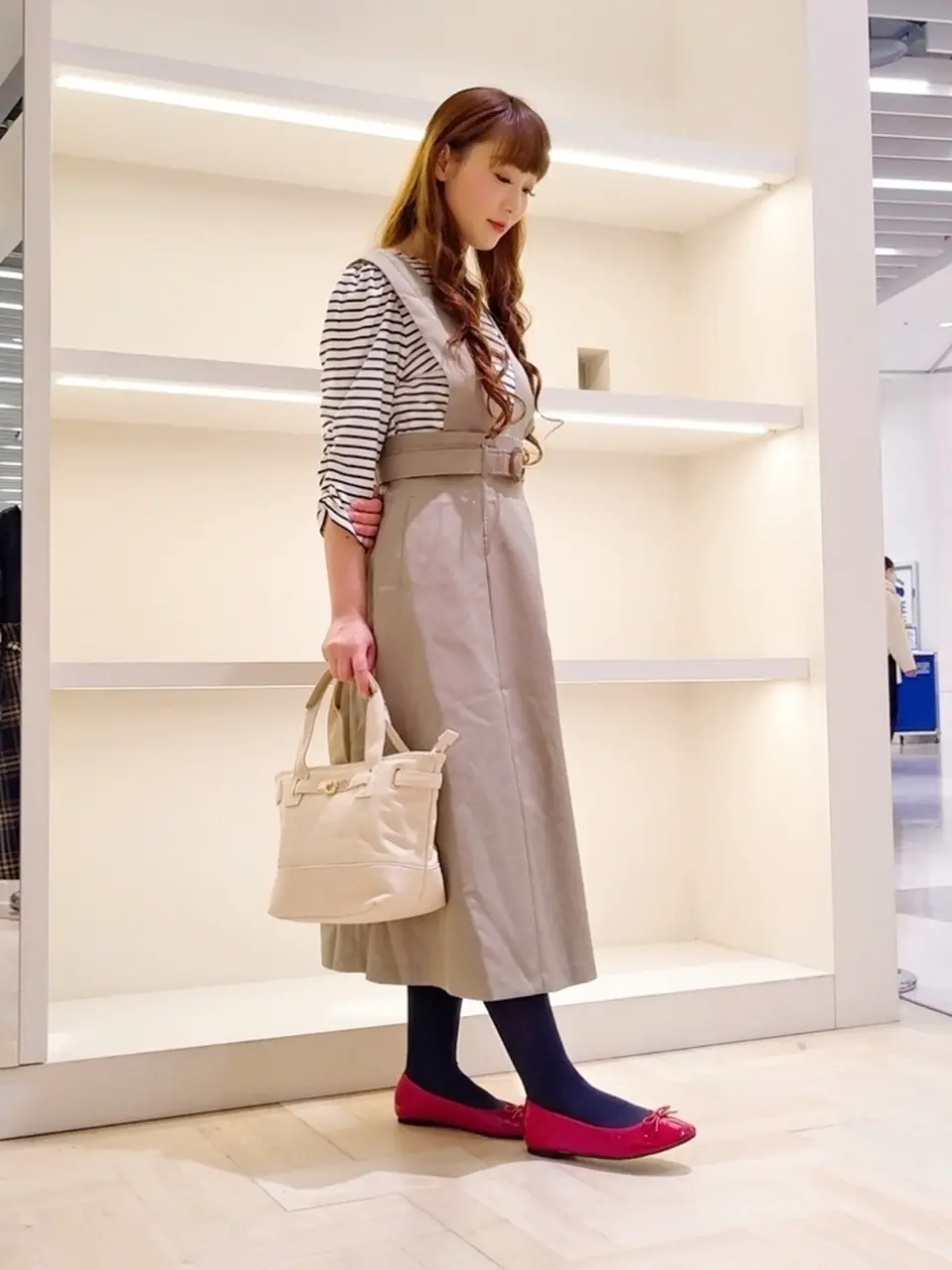 ANY SIS 福本 加奈 コーディネート画像