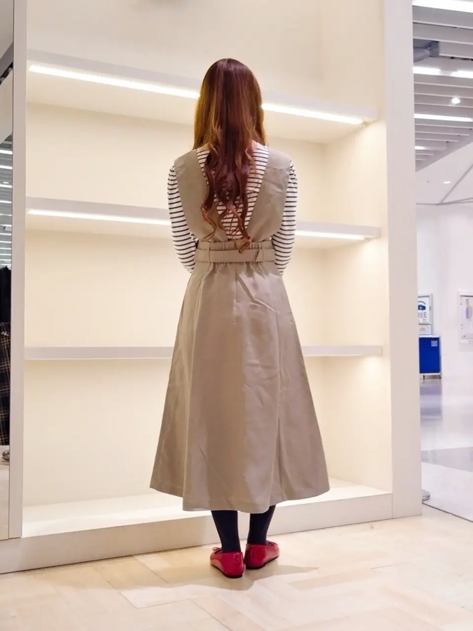 ANY SIS 福本 加奈 コーディネート画像