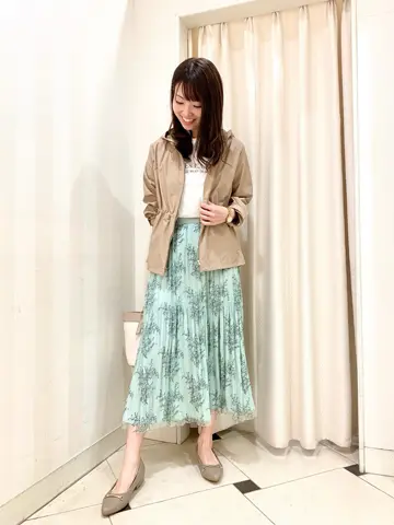 ANY SIS 金井 コーディネート画像