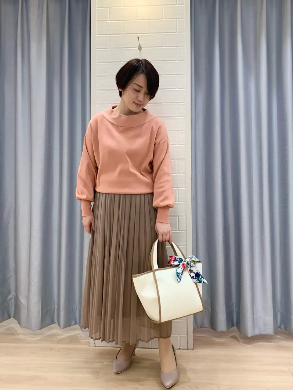 ANY SIS 丸岡 コーディネート画像