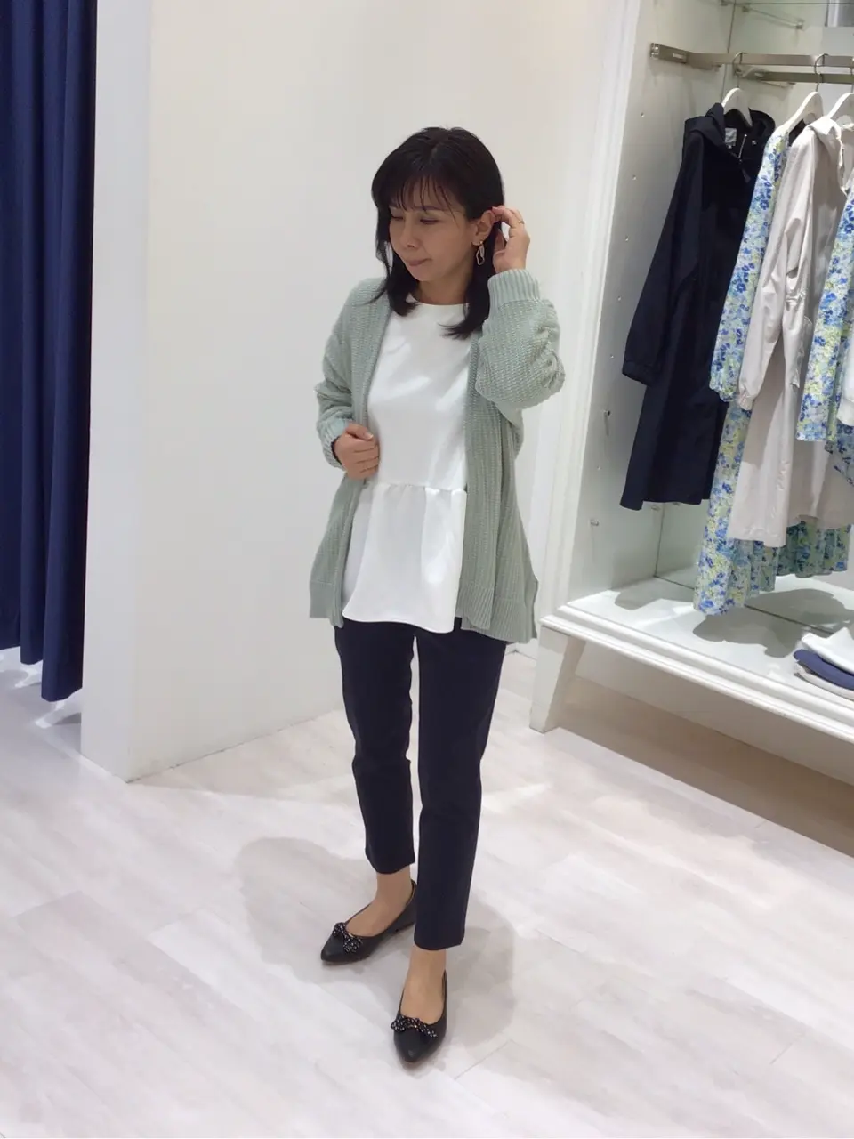 ANY SIS スタッフ コーディネート画像