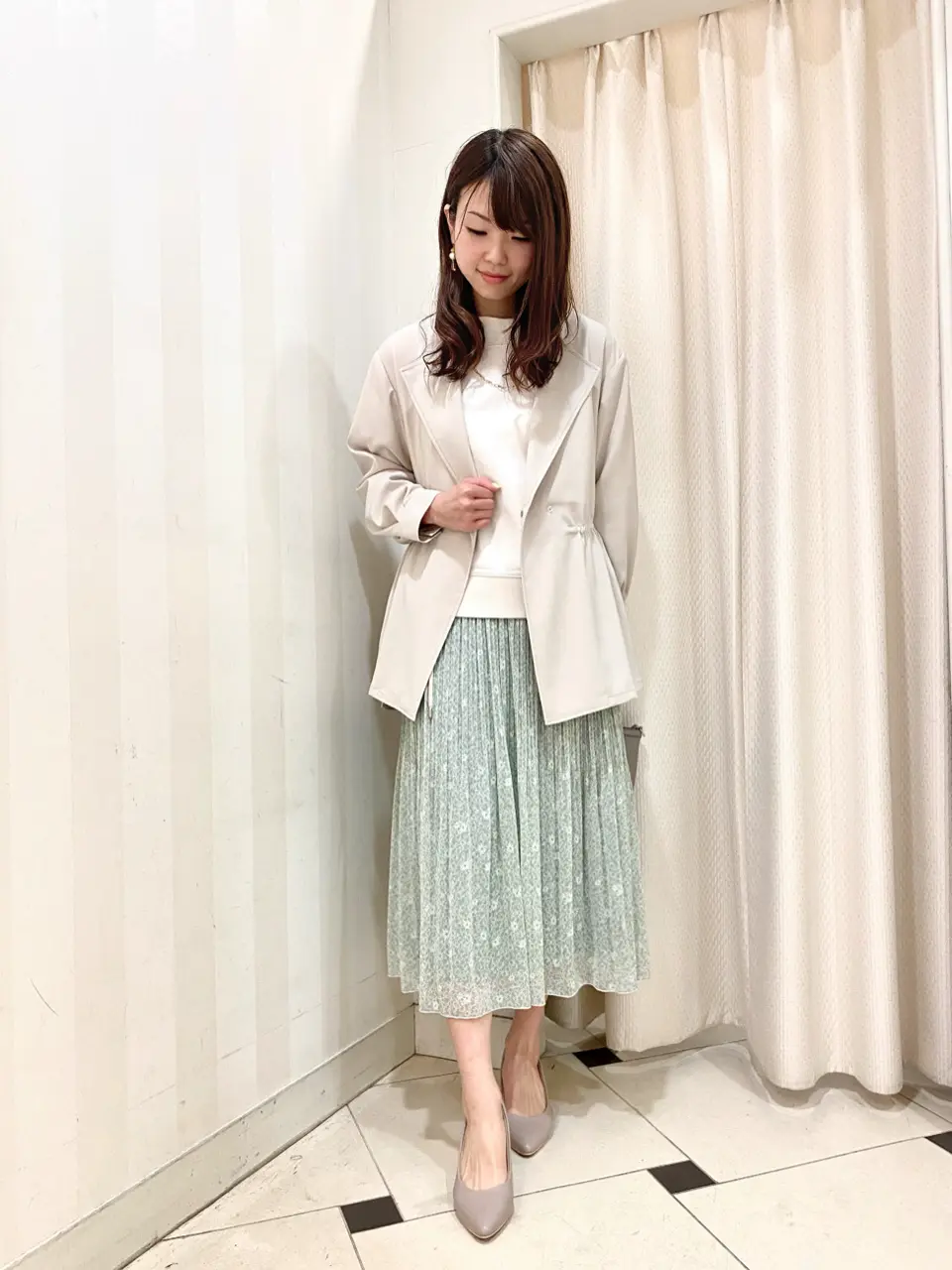 ANY SIS 金井 コーディネート画像