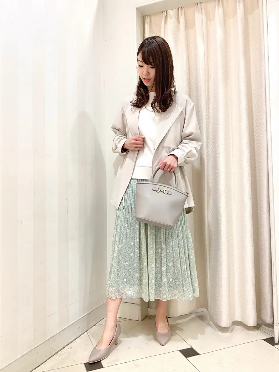 ANY SIS 金井 コーディネート画像