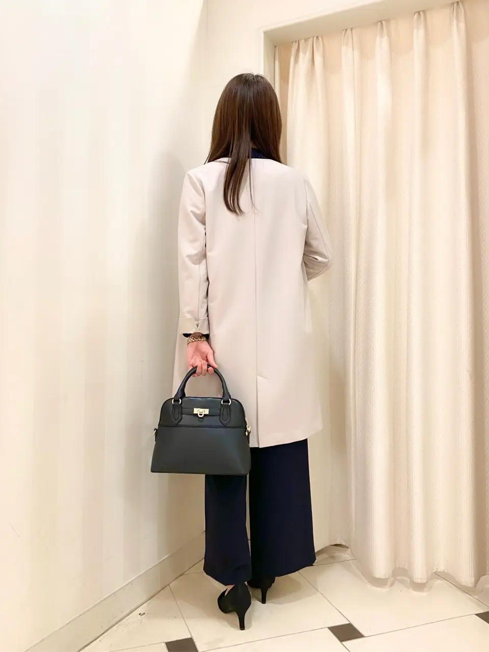 ANY SIS 金井 コーディネート画像