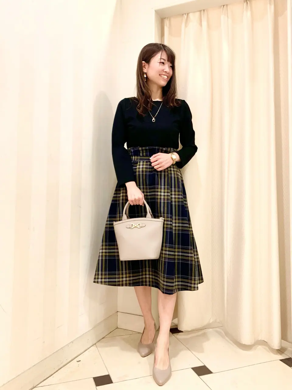 ANY SIS 金井 コーディネート画像