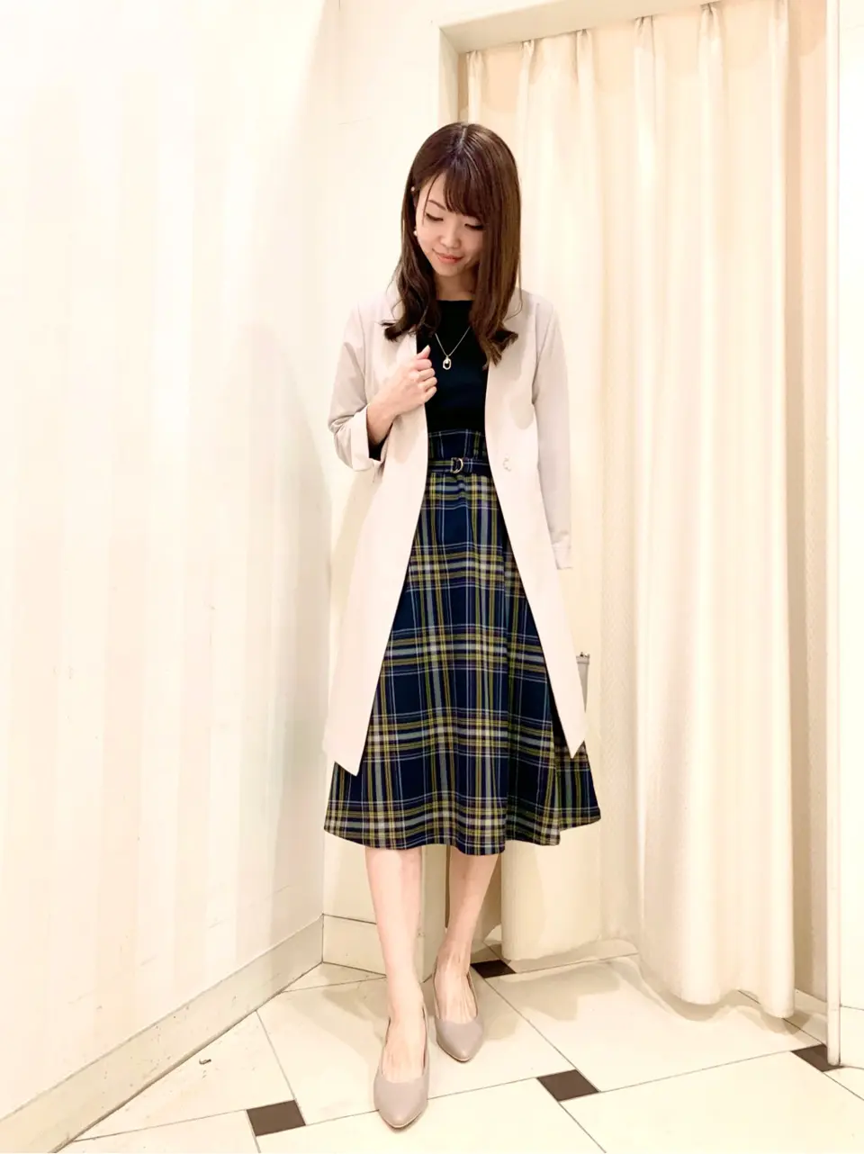 ANY SIS 金井 コーディネート画像