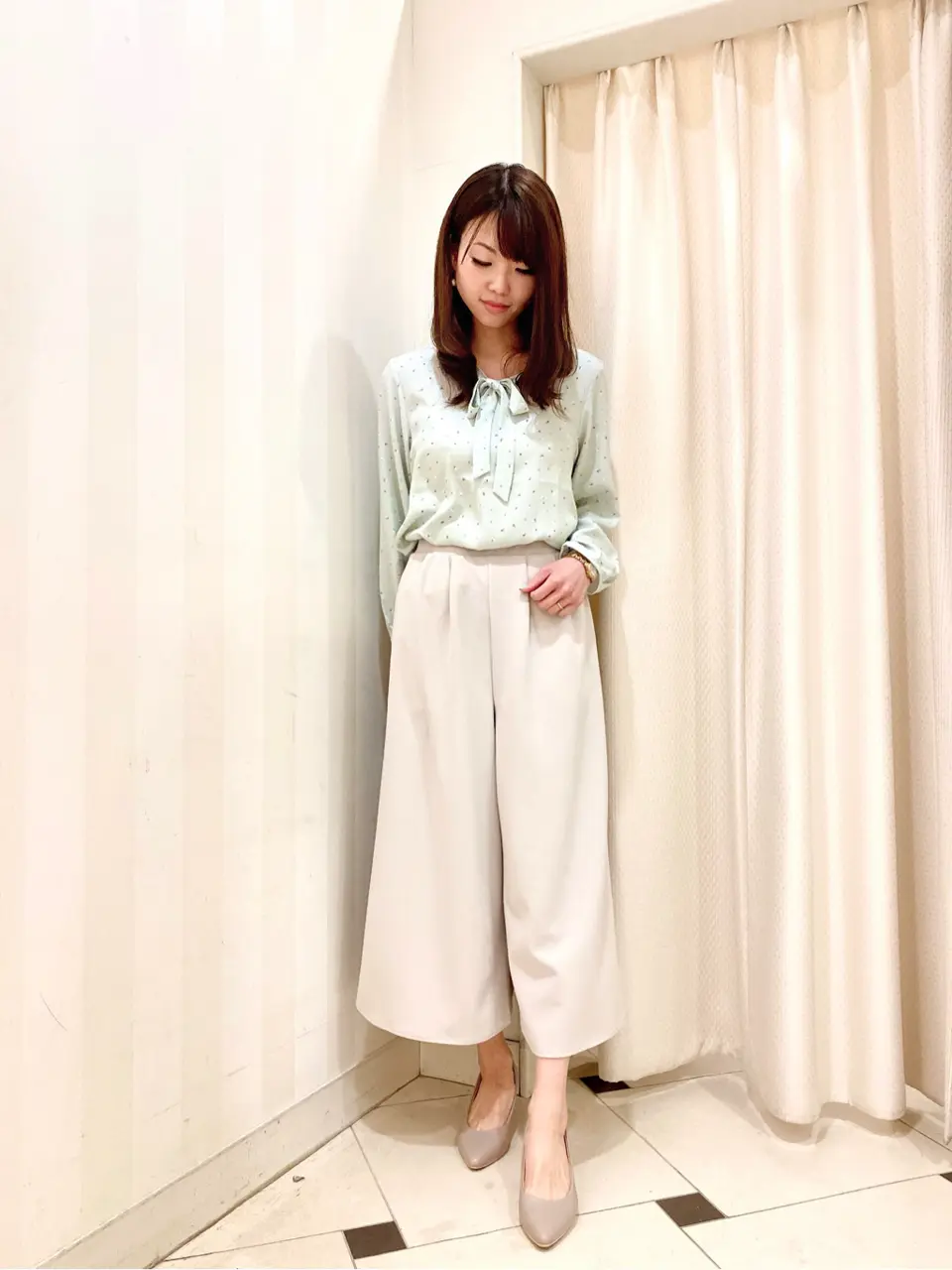 ANY SIS 金井 コーディネート画像