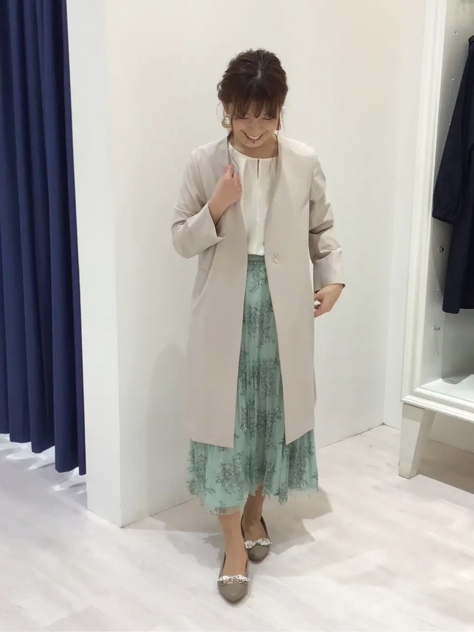 ANY SIS スタッフ コーディネート画像