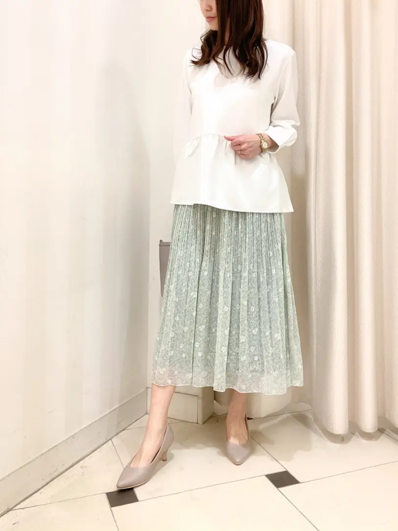 ANY SIS 金井 コーディネート画像