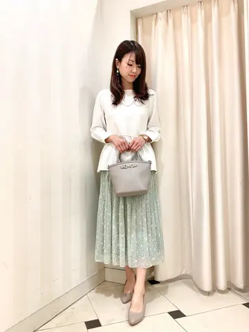 ANY SIS 金井 コーディネート画像