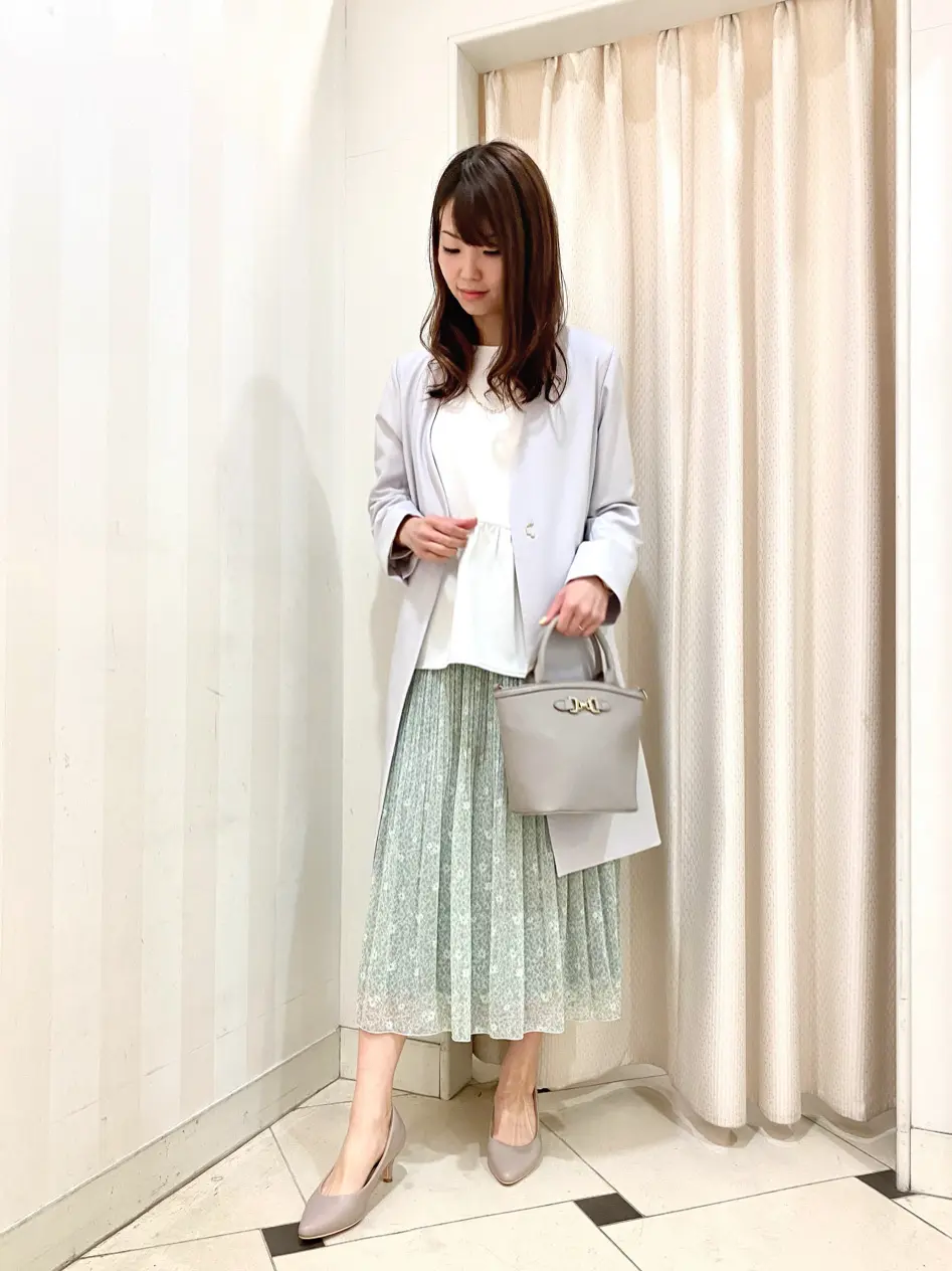 ANY SIS 金井 コーディネート画像