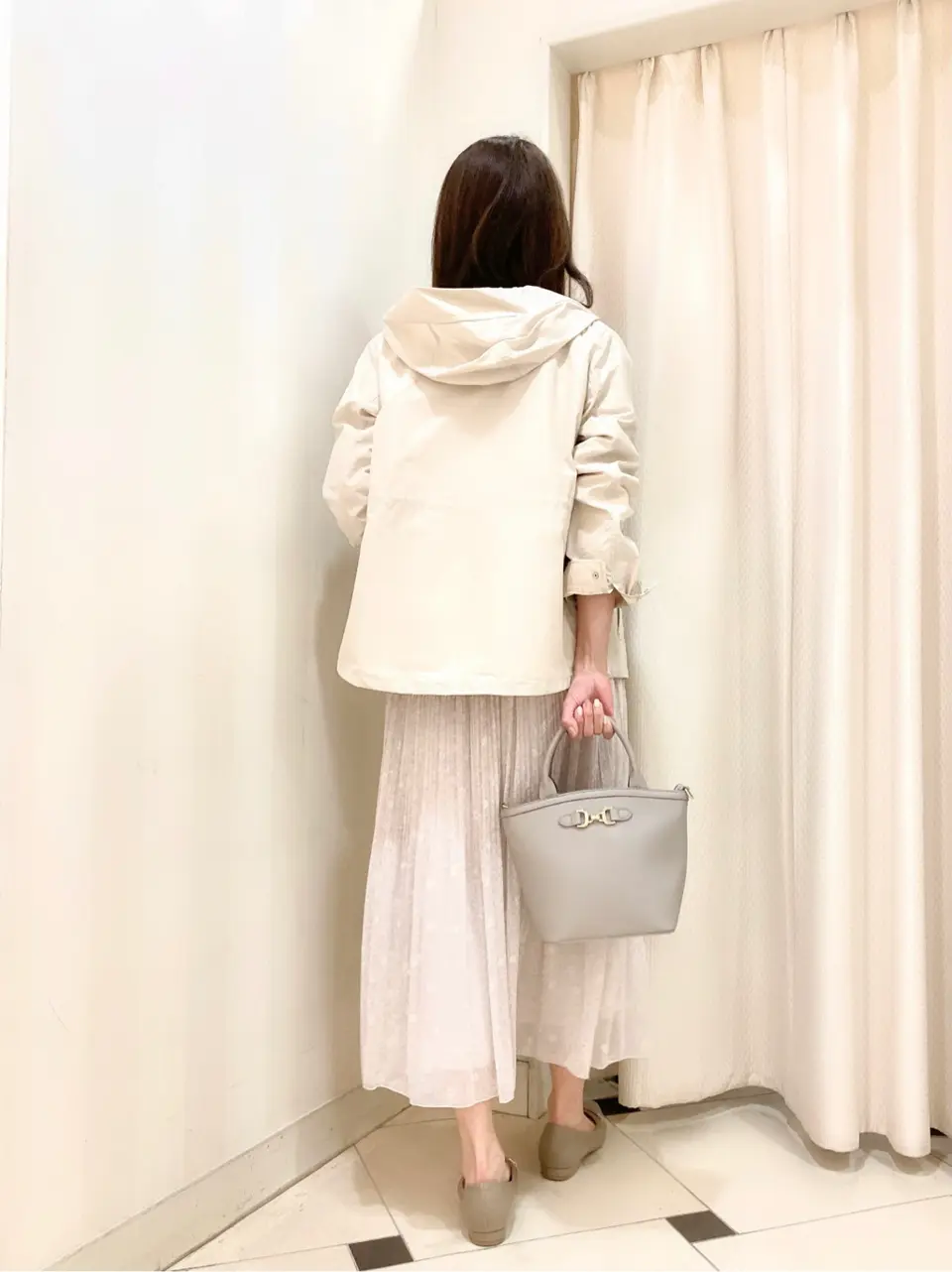 ANY SIS 金井 コーディネート画像